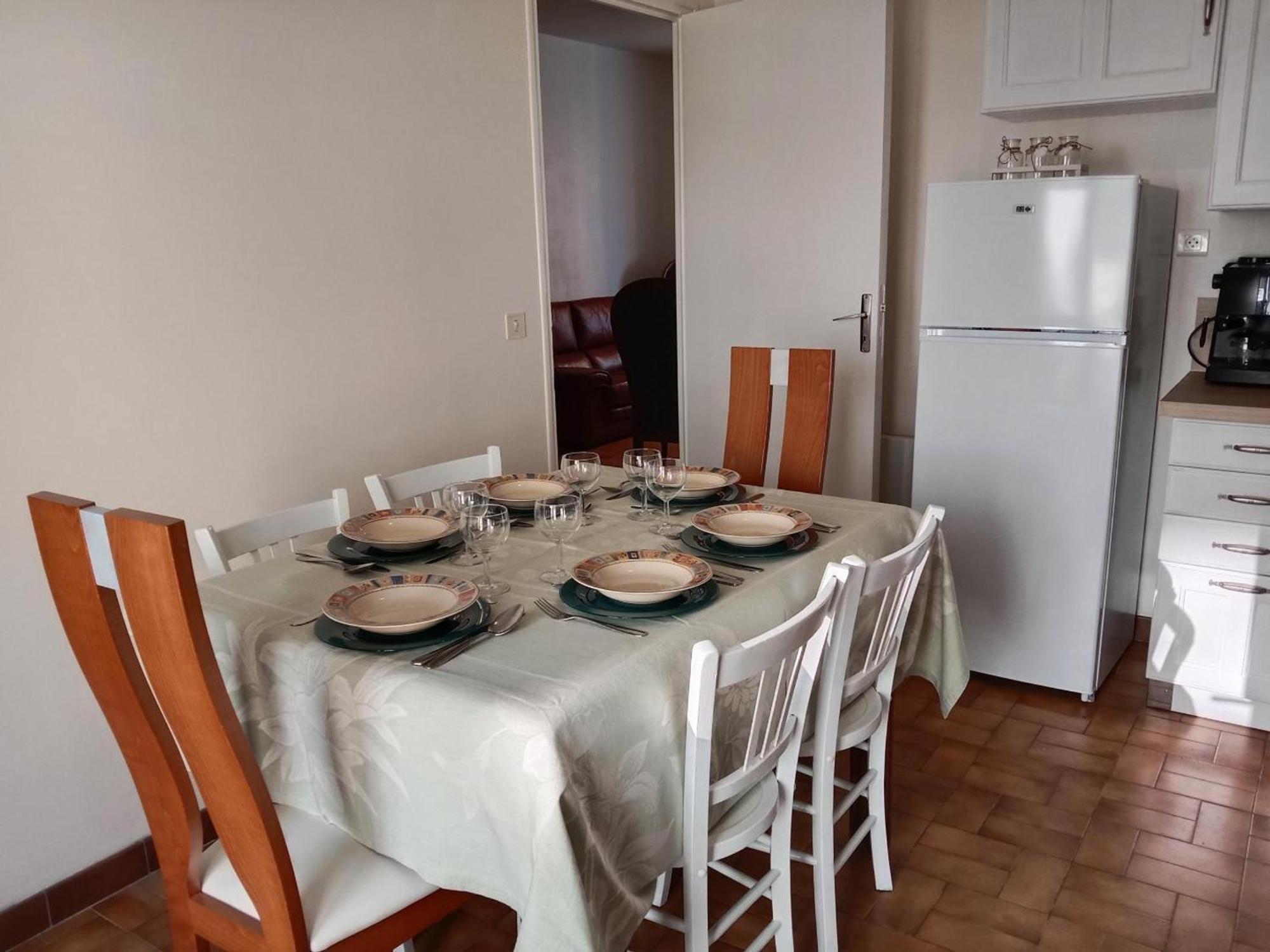 Maison Renovee Proche Vichy : 3 Chambres, Cour Fermee, Tout Inclus, Ideal Curistes Et Activites Naturelles - Fr-1-489-481 Bellerive-sur-Allier Exteriör bild