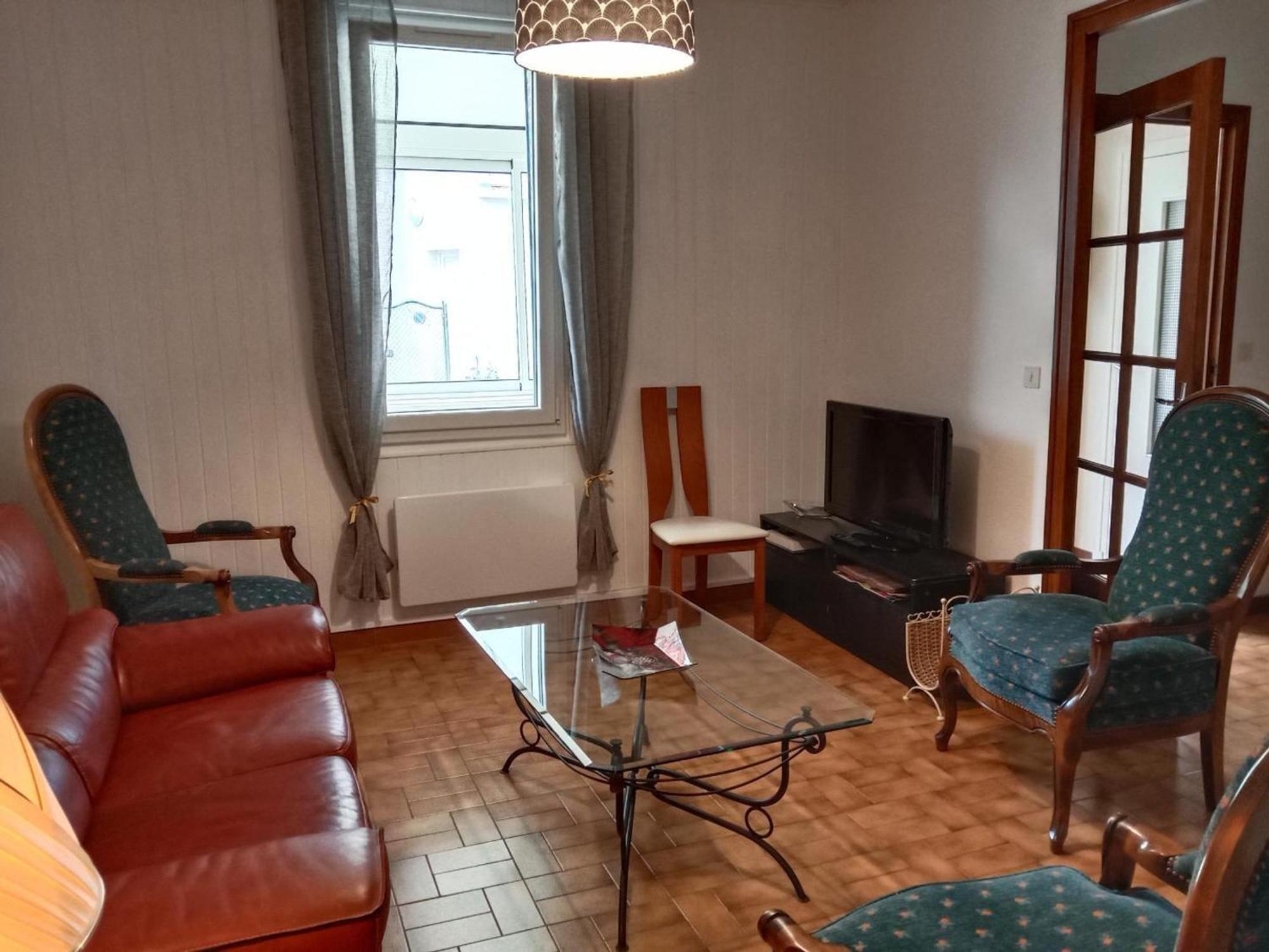 Maison Renovee Proche Vichy : 3 Chambres, Cour Fermee, Tout Inclus, Ideal Curistes Et Activites Naturelles - Fr-1-489-481 Bellerive-sur-Allier Exteriör bild